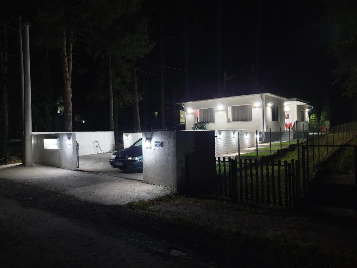 Apartmani Grza Paraćin Kültér fotó
